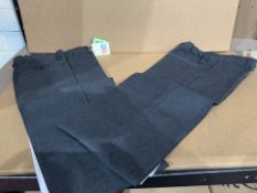 (NO VAT) 38 X BRAND NEW 2 PACKS OF BOYS GREY TROUSERS SIZE 5-6 YEARS (359/1)