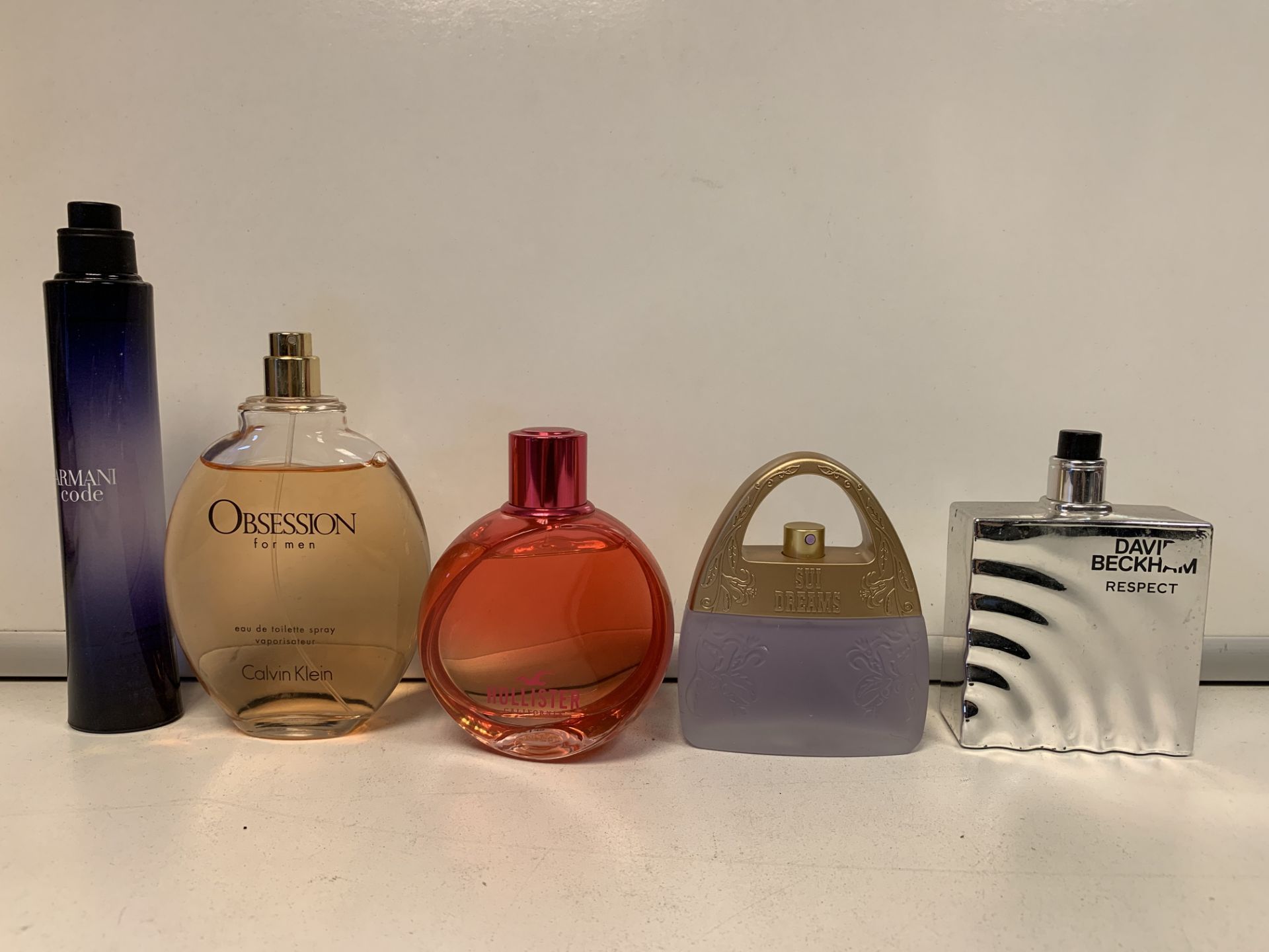 5 X PERFUMES/AFTERSHAVES 80-100% FULL INCLUDING HOLLISTER, CALVIN KLEIN, ARMANI CODE ETC (1146/1)