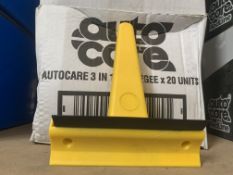 40 X BRAND NEW 3 IN 1 SQUEEGEES