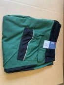 12 X BRAND NEW DICKIES PRO GREEN/BLACK SHORTS SIZE 62/46/56