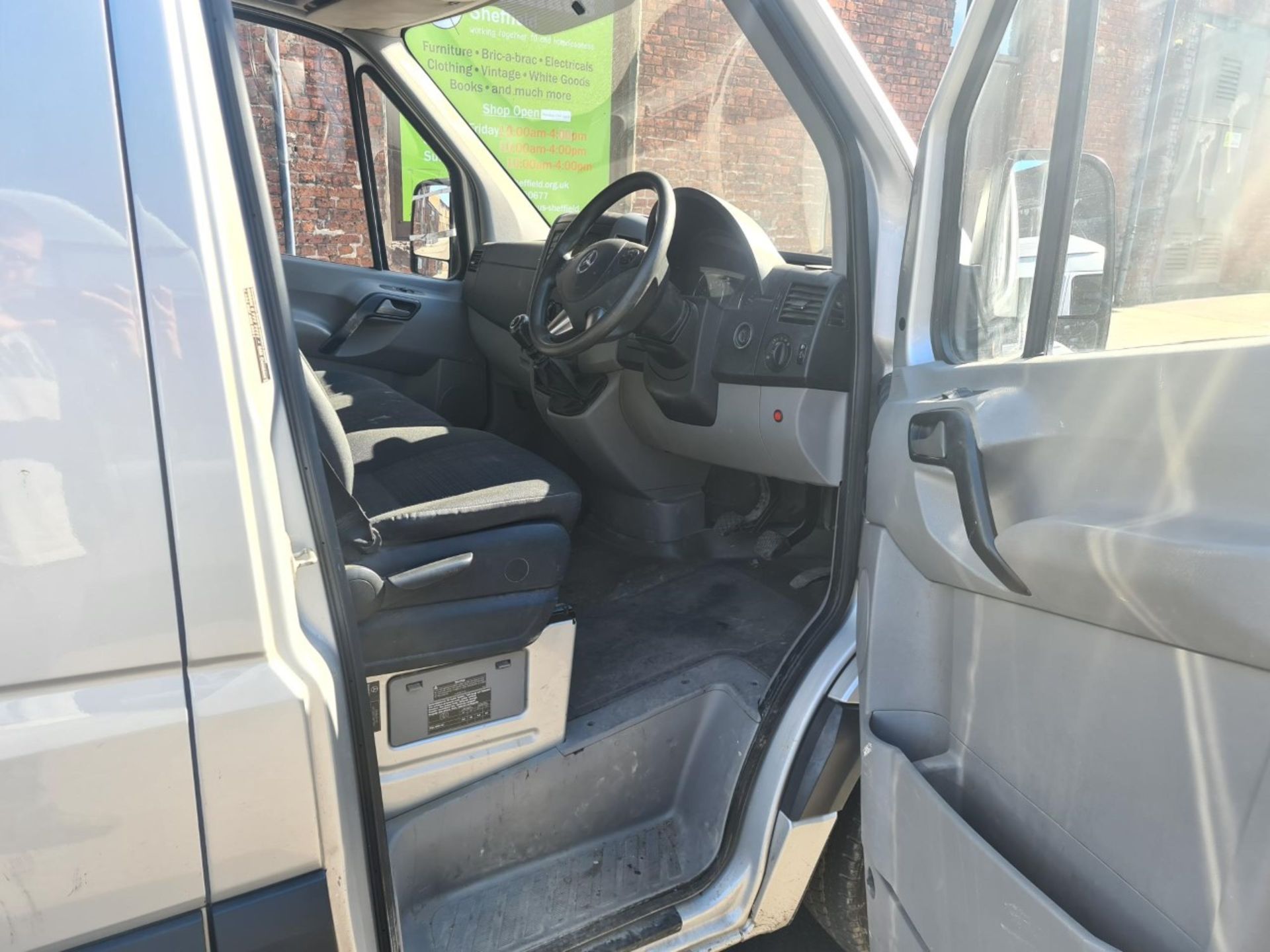 LM14NGX - 2014 MERCEDES BENZ SPRINTER 313CDI. SILVER. 109,583 MILES. MOT valid until 25 January - Image 2 of 9