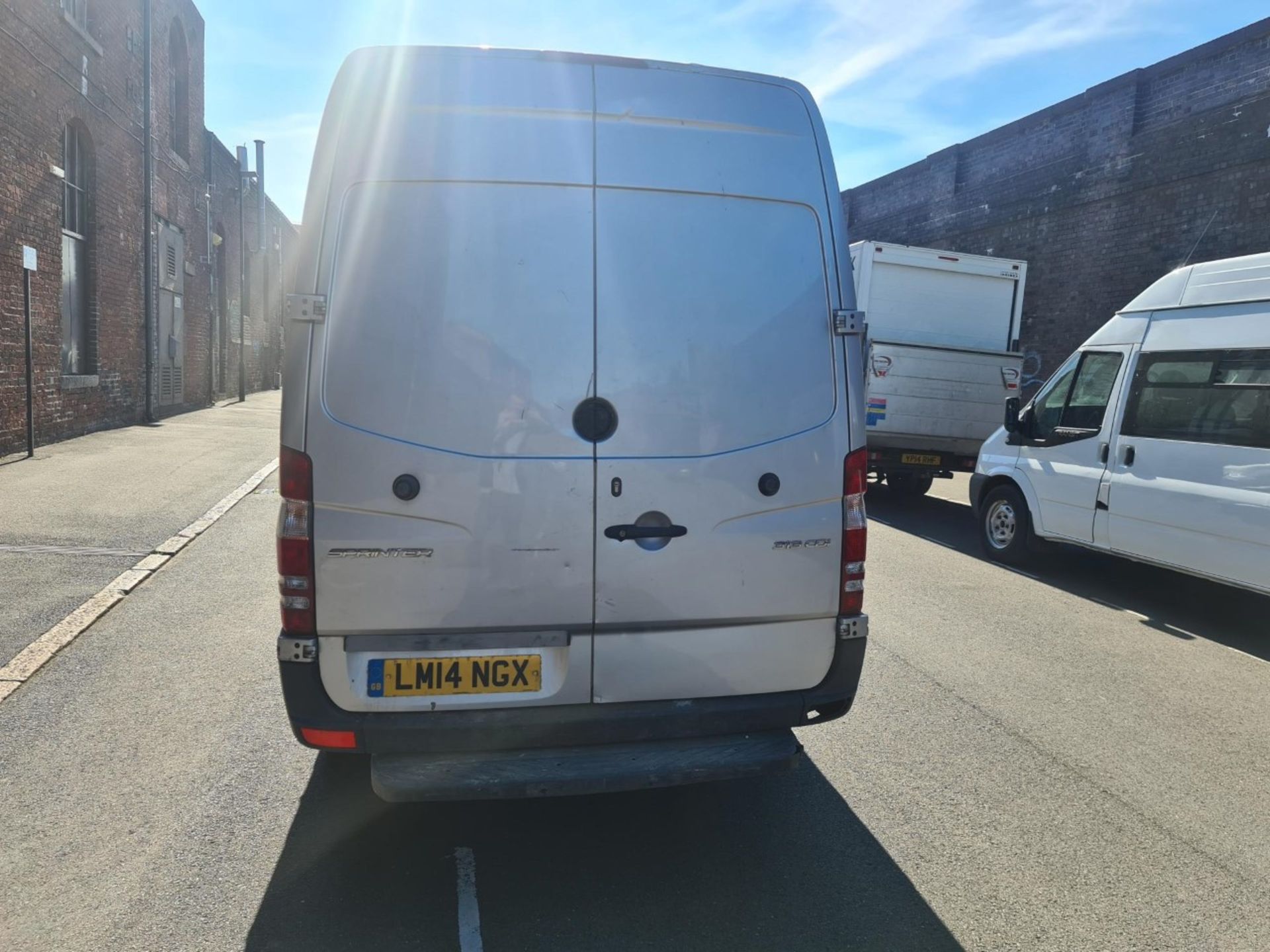 LM14NGX - 2014 MERCEDES BENZ SPRINTER 313CDI. SILVER. 109,583 MILES. MOT valid until 25 January - Image 9 of 9