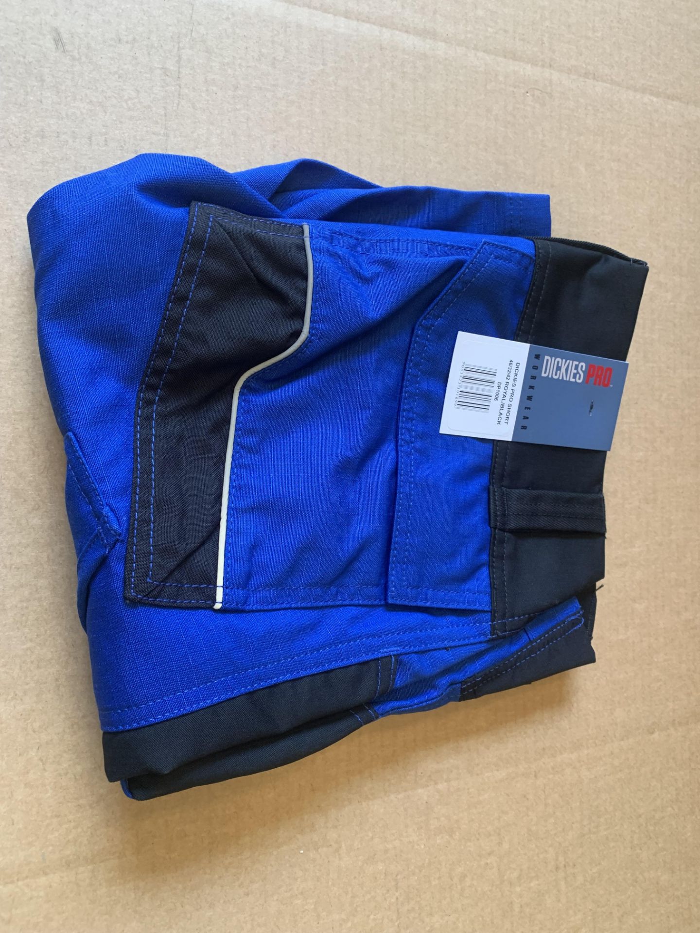 8 X BRAND NEW DICKIES PRO ROYAL BLUE/BLACK SHORTS SIZE 46/32/42