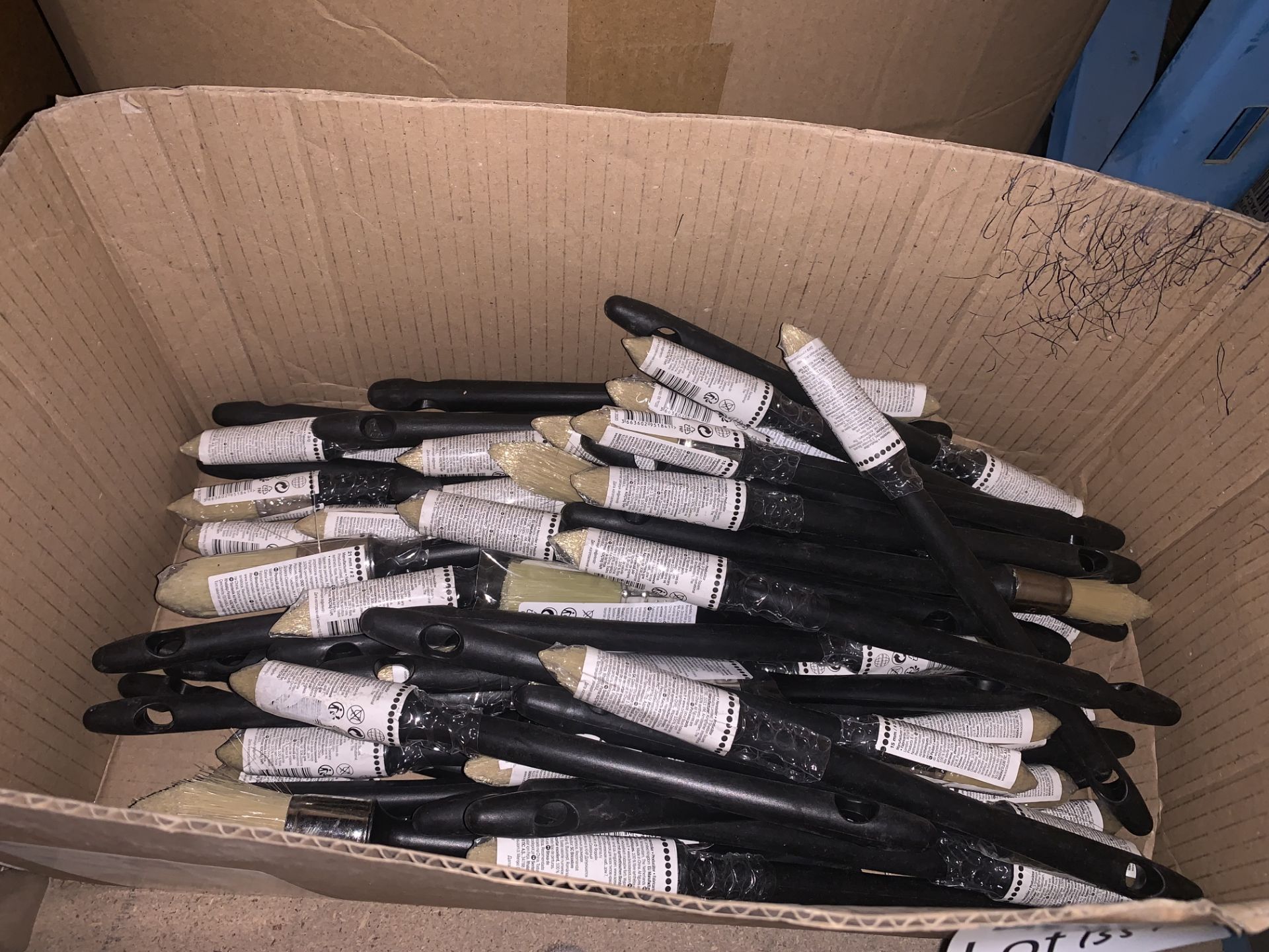 65 X VARIOUS BRAND NEW PAINT BRUSHES