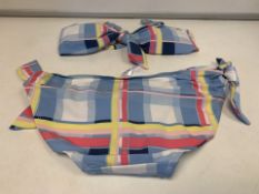 20 X BRAND NEW 2 PIECE MULTI COLOURED WHITE/BLUE/YELLOW BIKINI SETS SIZES 10-16 (624/8)