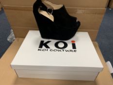 28 X BRAND NEW BOXED KOI BLACK SUEDE SHOES IN RATIO SIZED BOXES WR1 (1165/15)