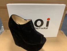 28 X BRAND NEW BOXED KOI BLACK SUEDE SHOES IN RATIO SIZED BOXES WR2 (1173/15)