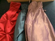 3 X VARIOUS BRAND NEW HIGH END PROM DRESSES IN VARIOUS STYLES AND SIZES (794/15)