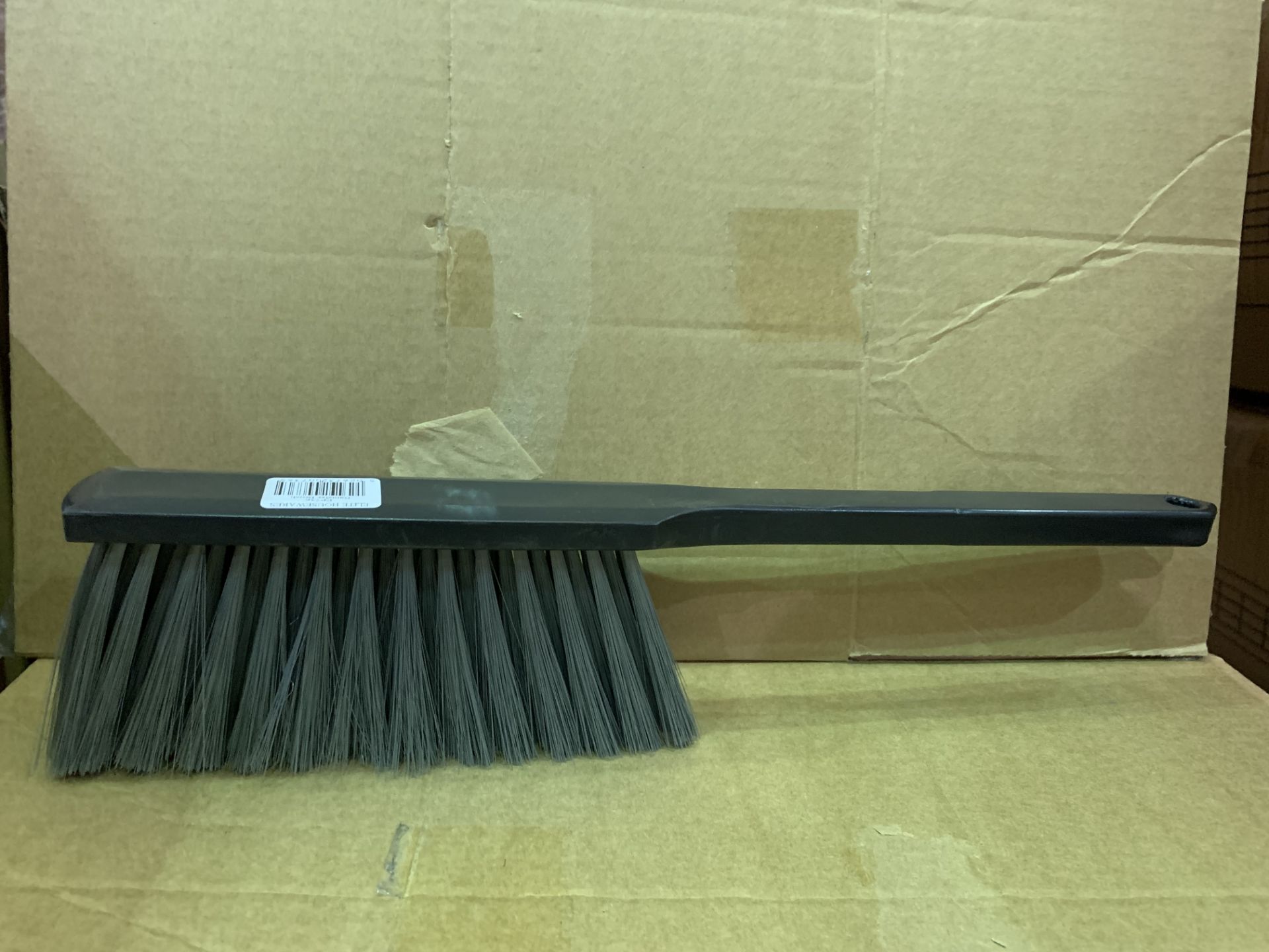 54 X BRAND NEW ELITE HOUSEWARES BANNISTER BRUSHES