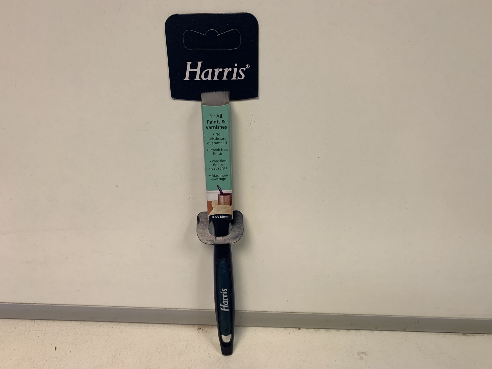40 X NEW HARRIS 0.5 INCH PAINT BRUSHES FOR ALL PAINTS & VARNISHES