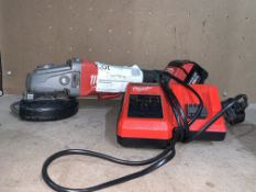 MILWAUKEE M18 CAG115XPDB-502X FUEL 18V 4.0AH LI-ION REDLITHIUM 4½" BRUSHLESS CORDLESS ANGLE GRINDER.