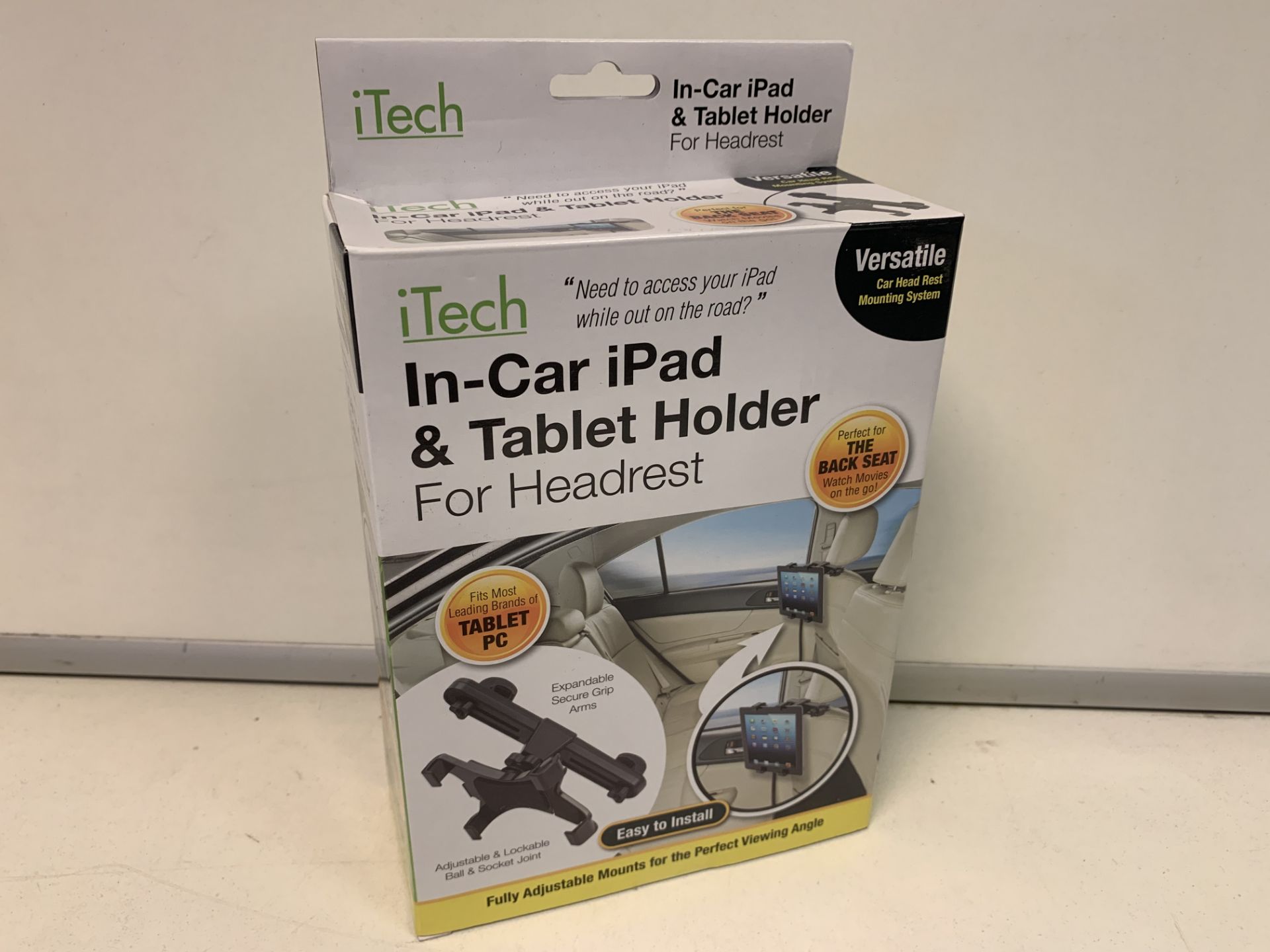 30 X NEW BOXED iTECH In-CAR iPAD & TABLET HOLDER FOR HEADREST. VERSATILE CAR HEAD REST MOUNTING