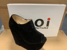 28 X BRAND NEW BOXED KOI BLACK SUEDE SHOES IN RATIO SIZED BOXES WR2