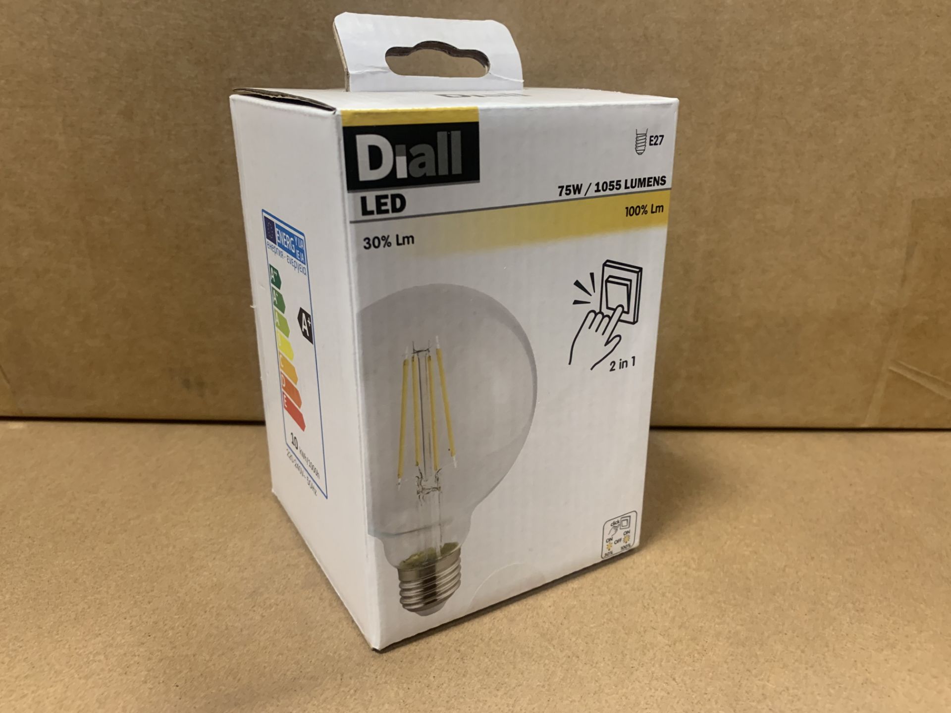 32 X BRAND NEW DIALL E27 LED 9W 1055LM GLOBE WARM WHITE LED LIGHT BULBS RRP £10 EACH