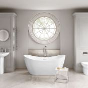 (SUP1) New 1700mmx780mm Caitlyn Freestanding Bath. Visually simplistic to suit any bathroom interior