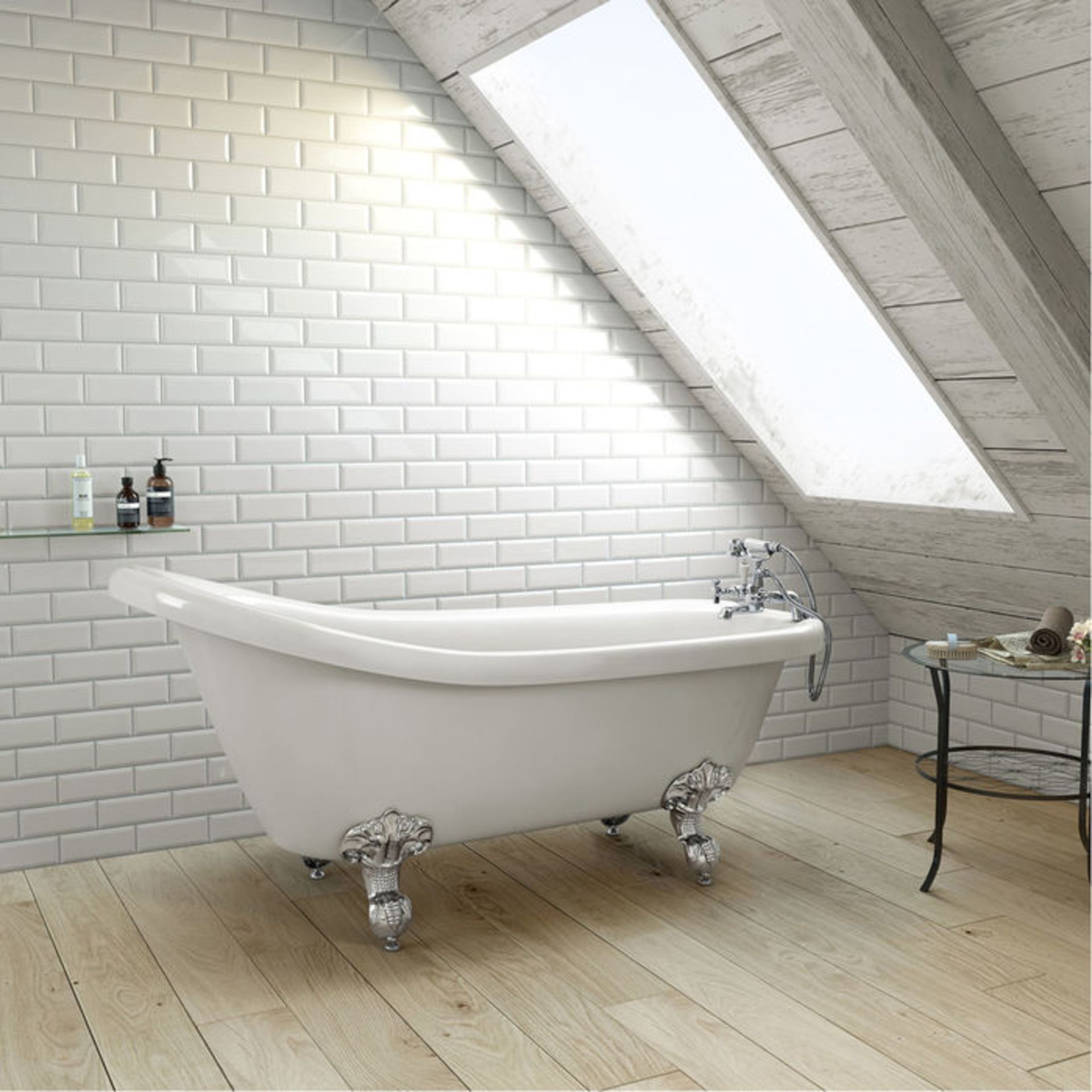 (SUP159) New 1750x700mm Cambridge Traditional Roll Top Slipper Bath - Chrome Feet. RRP £999.99.