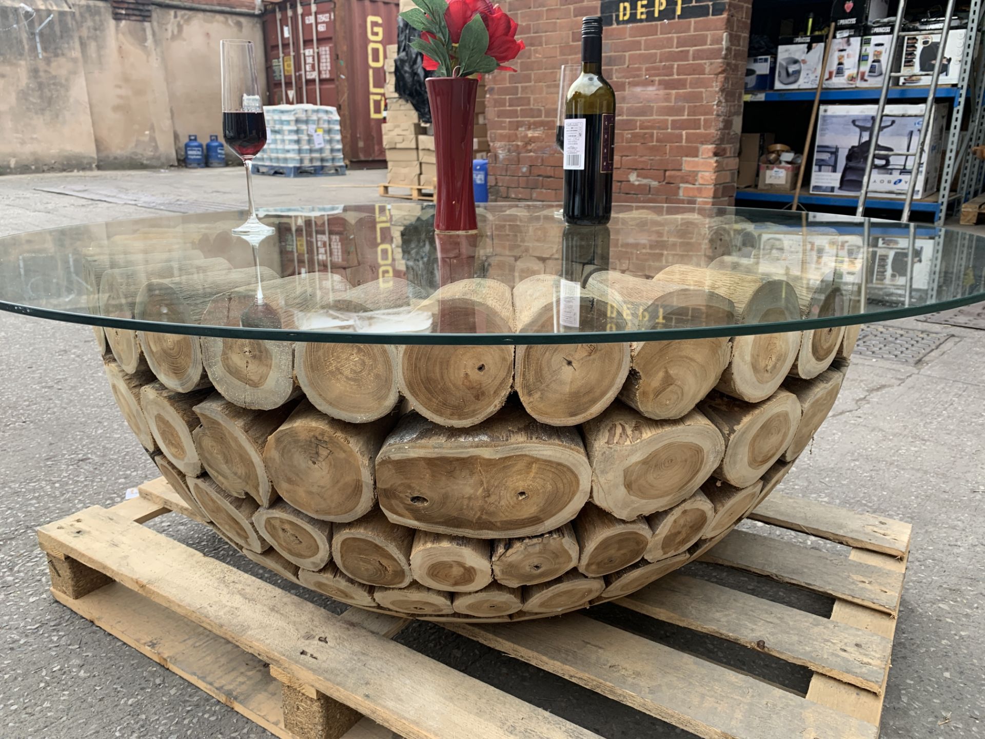 SOLID WOODEN TEAK BRANCH COFFEE TABLE WITH GLASS DIA 130 X H45 RRP £1125 - Image 3 of 3