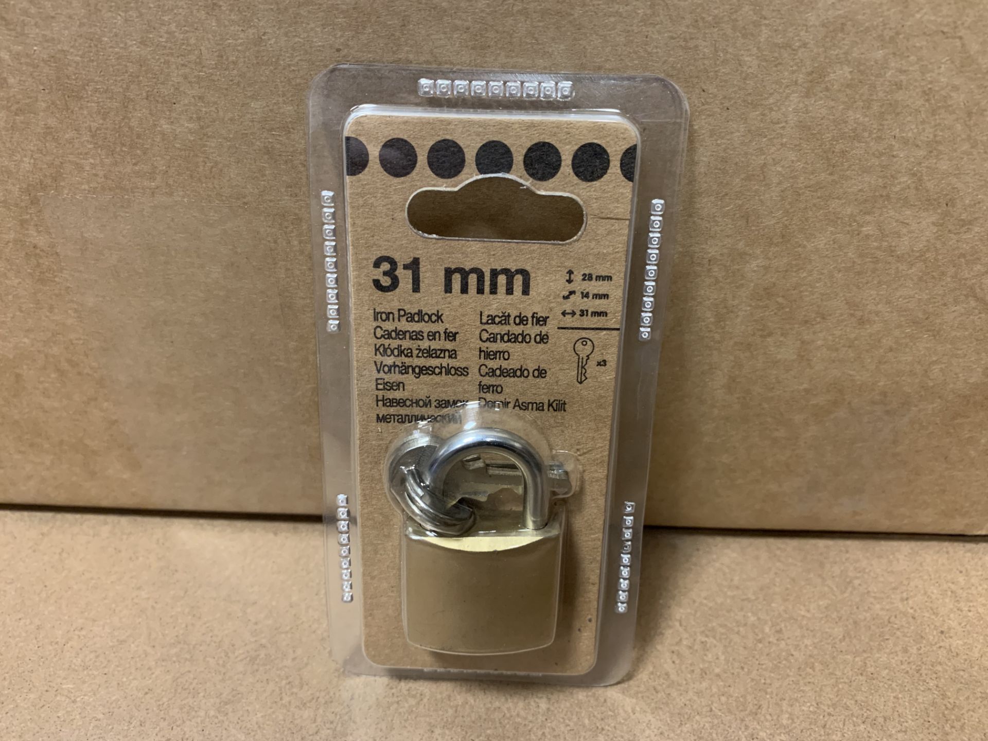 50 X NEW PACKAGED 31MM IRON PADLOCKS WITH 3 KEYS - Image 2 of 2