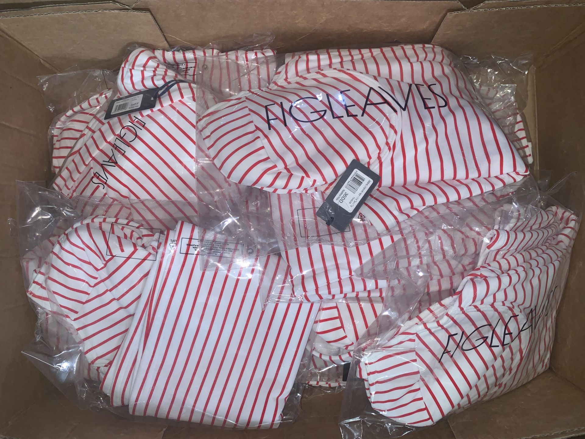 13 X BRAND NEW INDIVIDUALLY PACKAGED FIGLEAVES RED/WHITE STRIPE CASTAWAY UNDERWIRED HALTER V WIRE