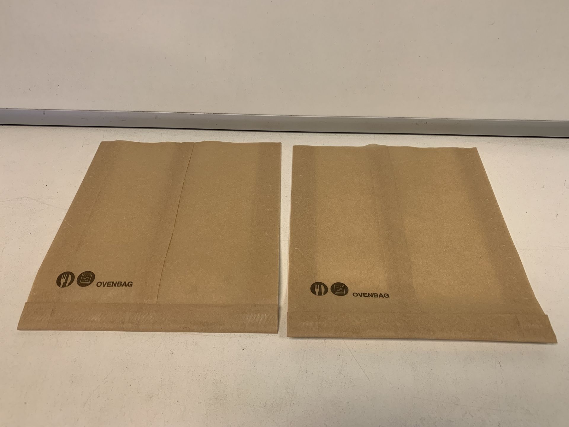 10 X BOXES OF 500 170 X 40 X 200MM OVEN BAGS