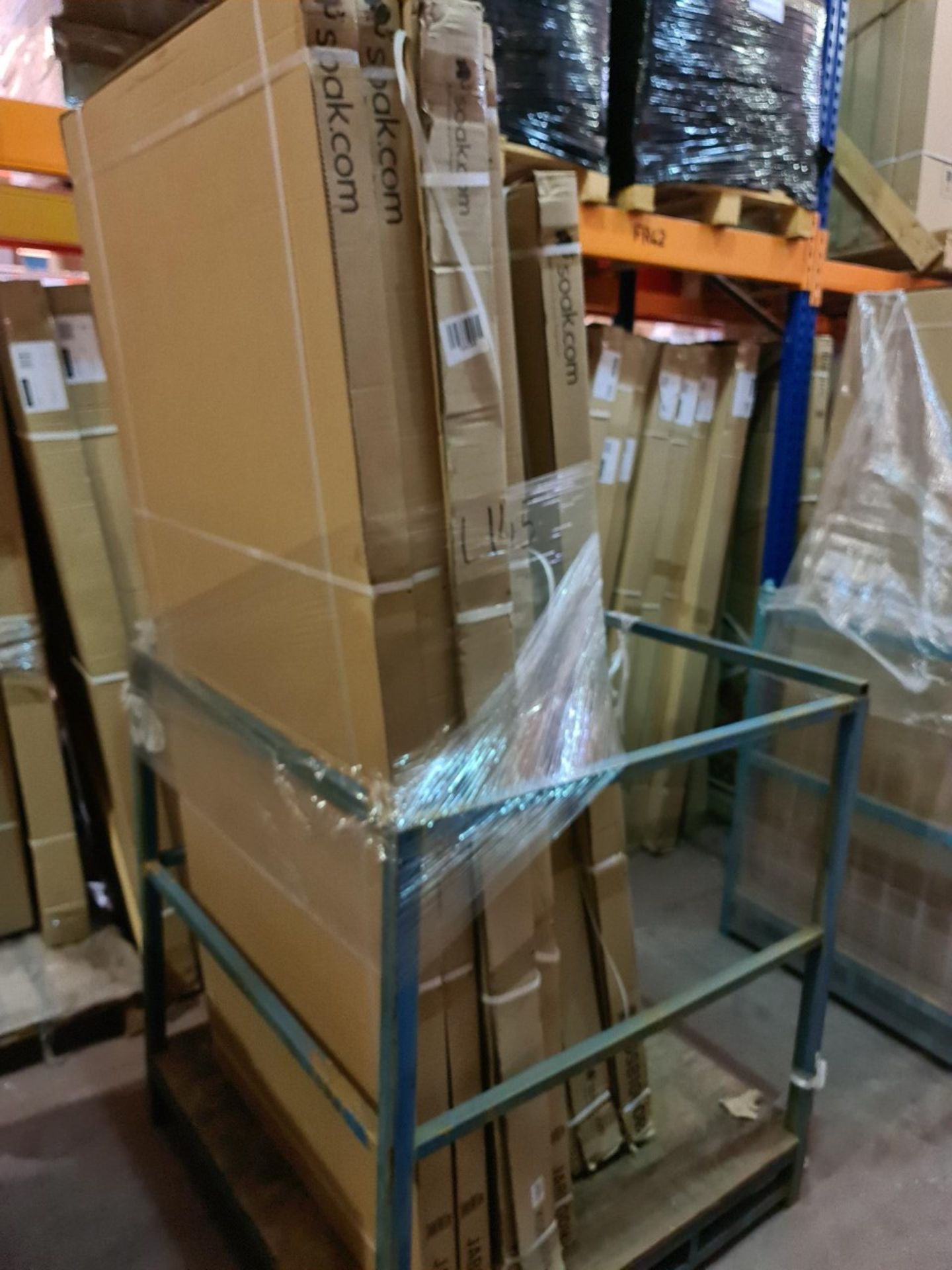 (L145) PALLET TO CONTAIN 7 x NEW BOXED ITEMS TO INCLUDE SHOWER PANELS, TOILET SEAT ETC