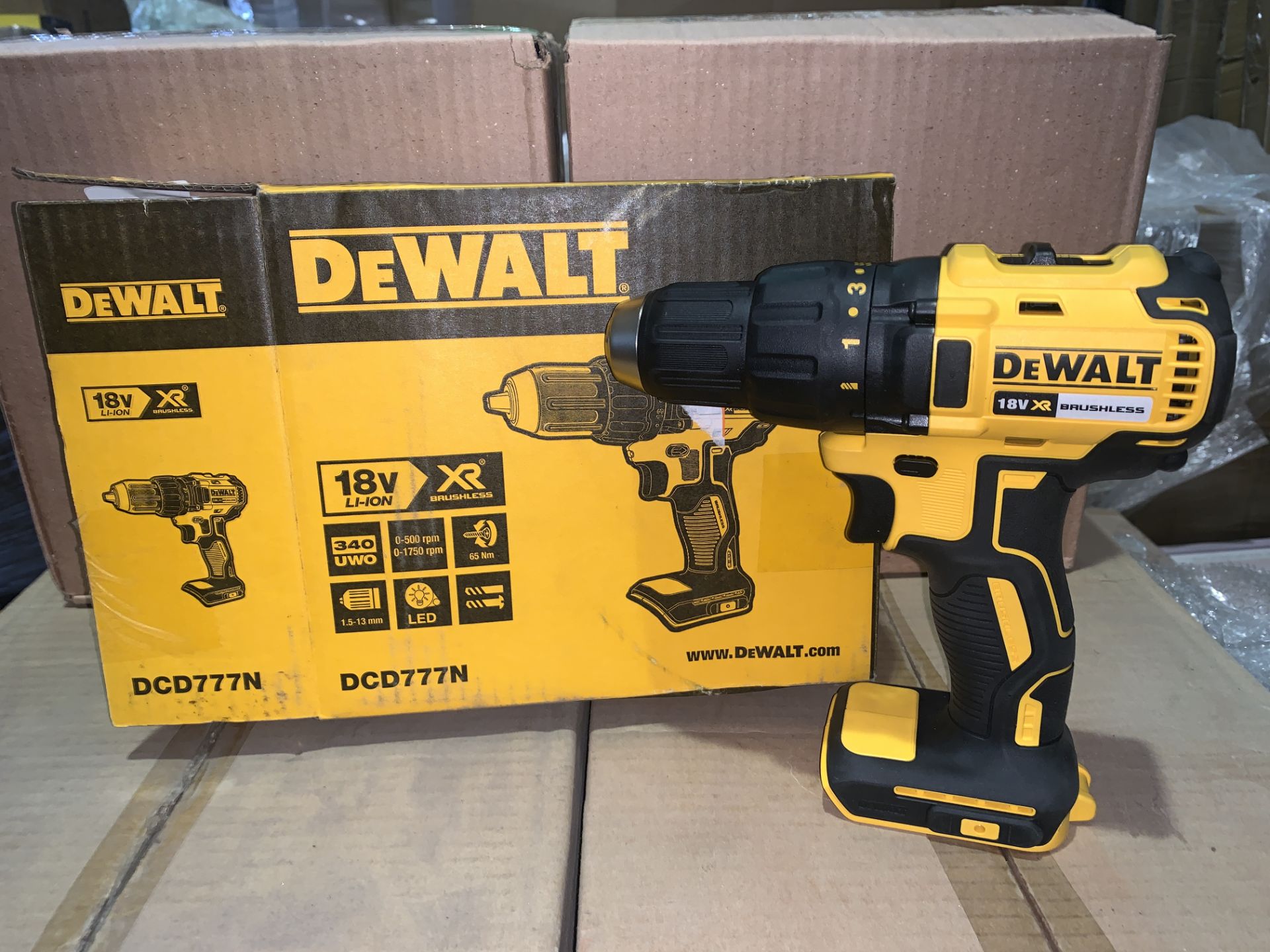 DEWALT DCD777 18V LI-ION XR BRUSHLESS CORDLESS DRILL DRIVER COMES WITH BOX (UNCHECKED / UNTESTED /