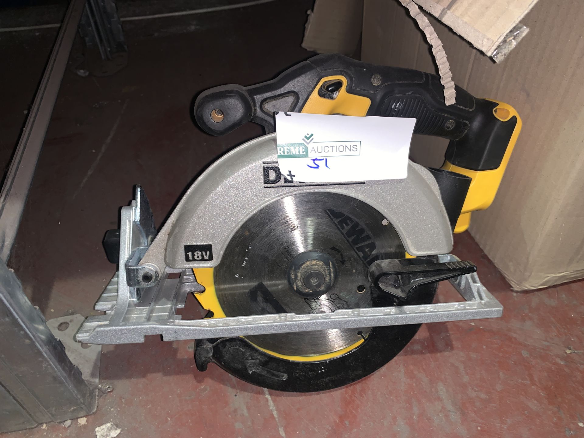 DEWALT DCS391 TYPE 11 CIRCULAR SAW (UNCHECKED / UNTESTED )