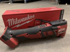 MILWAUKEE M18 BMT-0 18V LI-ION CORDLESS MULTI-TOOL COMES WITH BOX (UNCHECKED / UNTESTED )