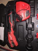 MILWAUKEE M12 PIPE CUTTER COMES WITH 1 BATTERY, CHARGER AND CARRY CASE (UNCHECKED / UNTESTED )