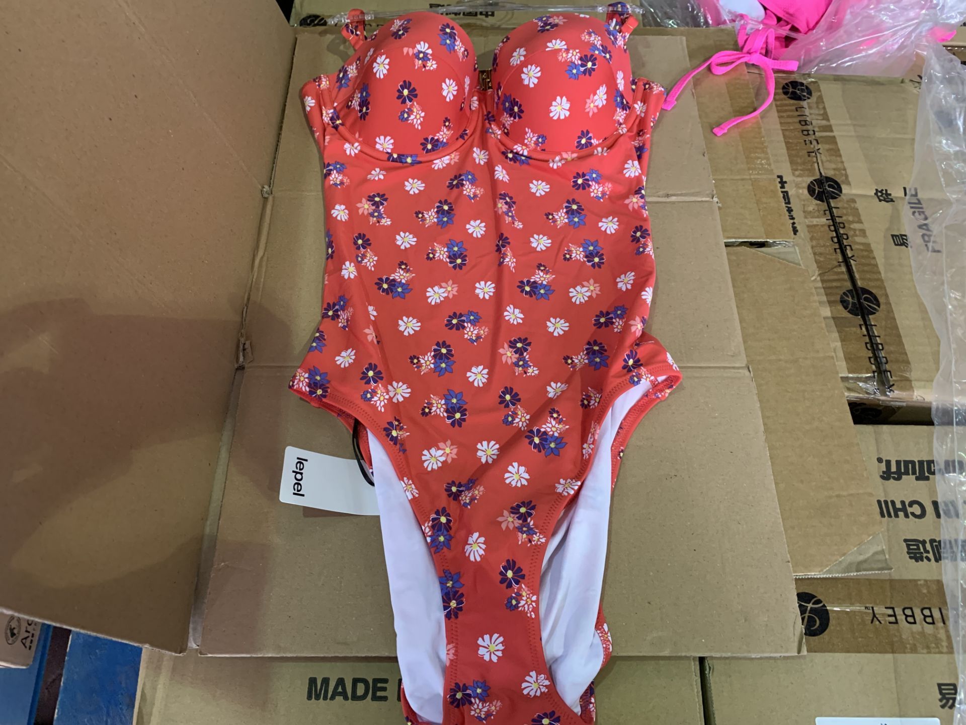 24 X BRAND NEW LEPEL RED DAISY SWIMSUITS IN VARIOUS SIZES (1269/13)
