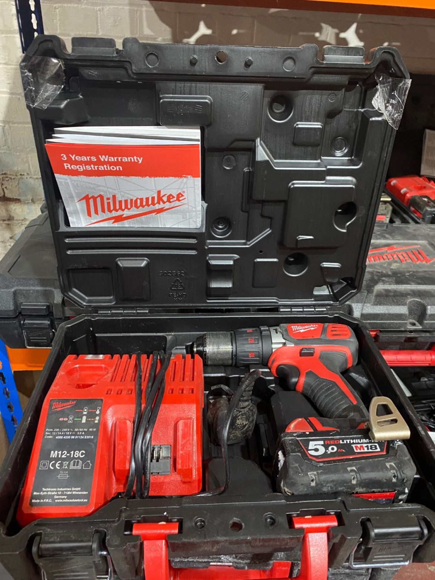 MILWAUKEE M18 BPDN-402C 18V 4.0AH LI-ION REDLITHIUM CORDLESS COMBI DRILL COMES WITH BATTERY, CHARGER