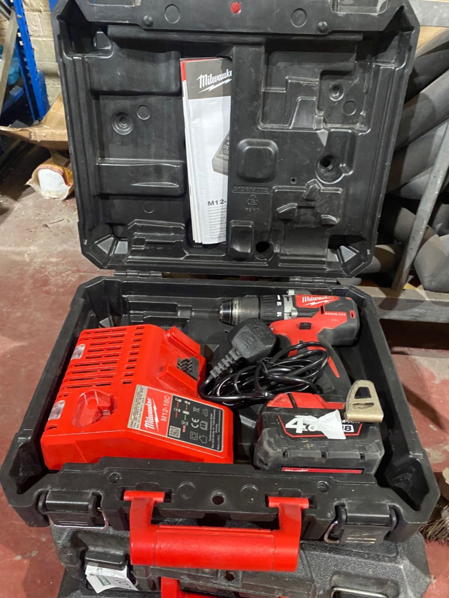 MILWAUKEE M18 CBLPD-402C 18V 4.0AH LI-ION REDLITHIUM BRUSHLESS CORDLESS COMBI DRILL COMES WITH 1