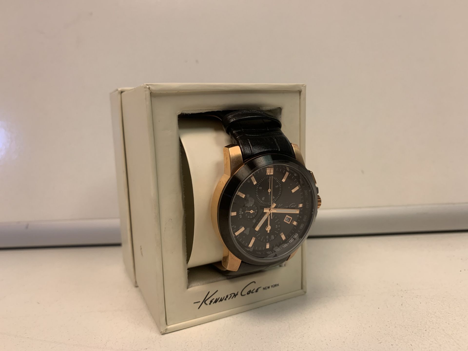 BRAND NEW RETAIL BOXED KENNETH COLE CHRONOGRAPH WATCH