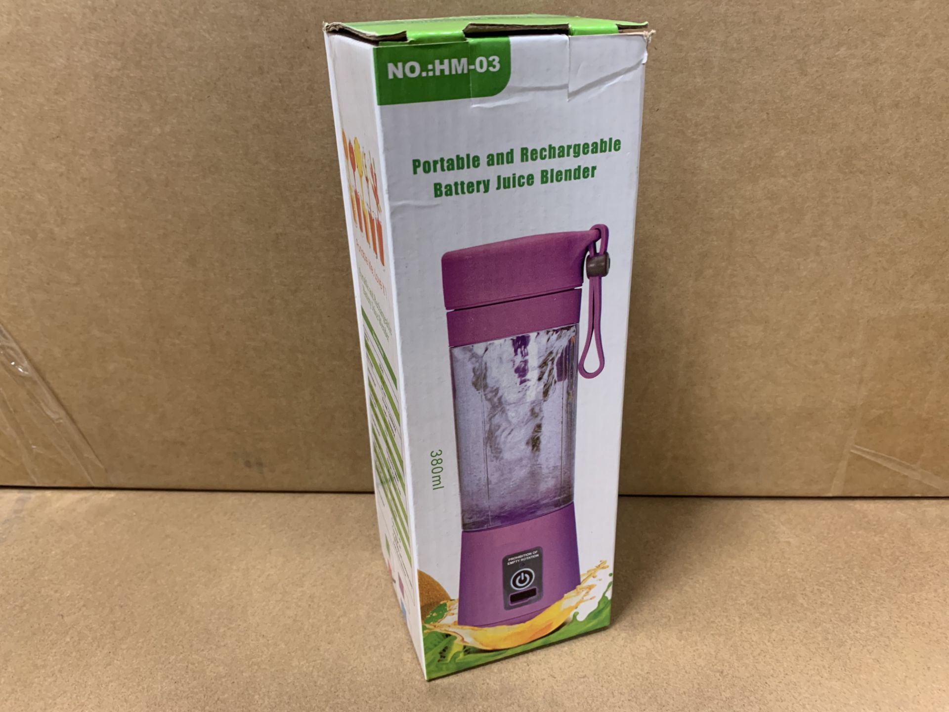 18 X BRAND NEW PORTABLE AND RECHARGEABLE BATTERY JUICE BLENDERS