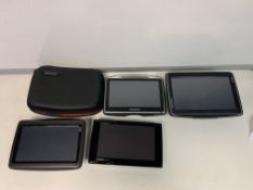 4 X SATNAVS INCLUDING 3 X TOM TOM AND 1 X GARMIN INCLUDING CHARGERS AND CRADLES