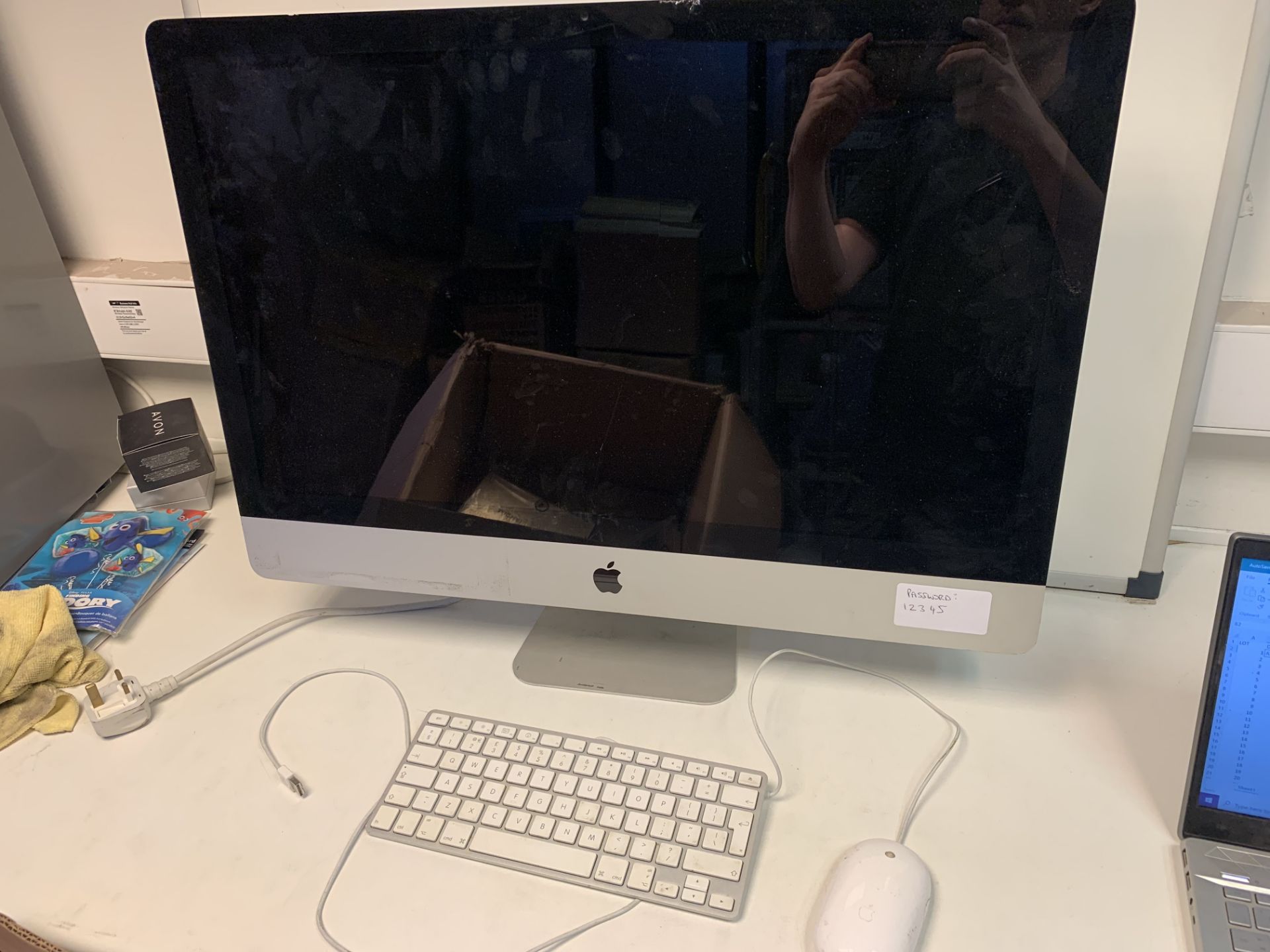 APPLE IMAC ALL IN ONE PC, INTEL CORE i3, 3.2GHZ, 27 INCH SCREEN, HIGH SIERRA OPERATING SYSTEM,