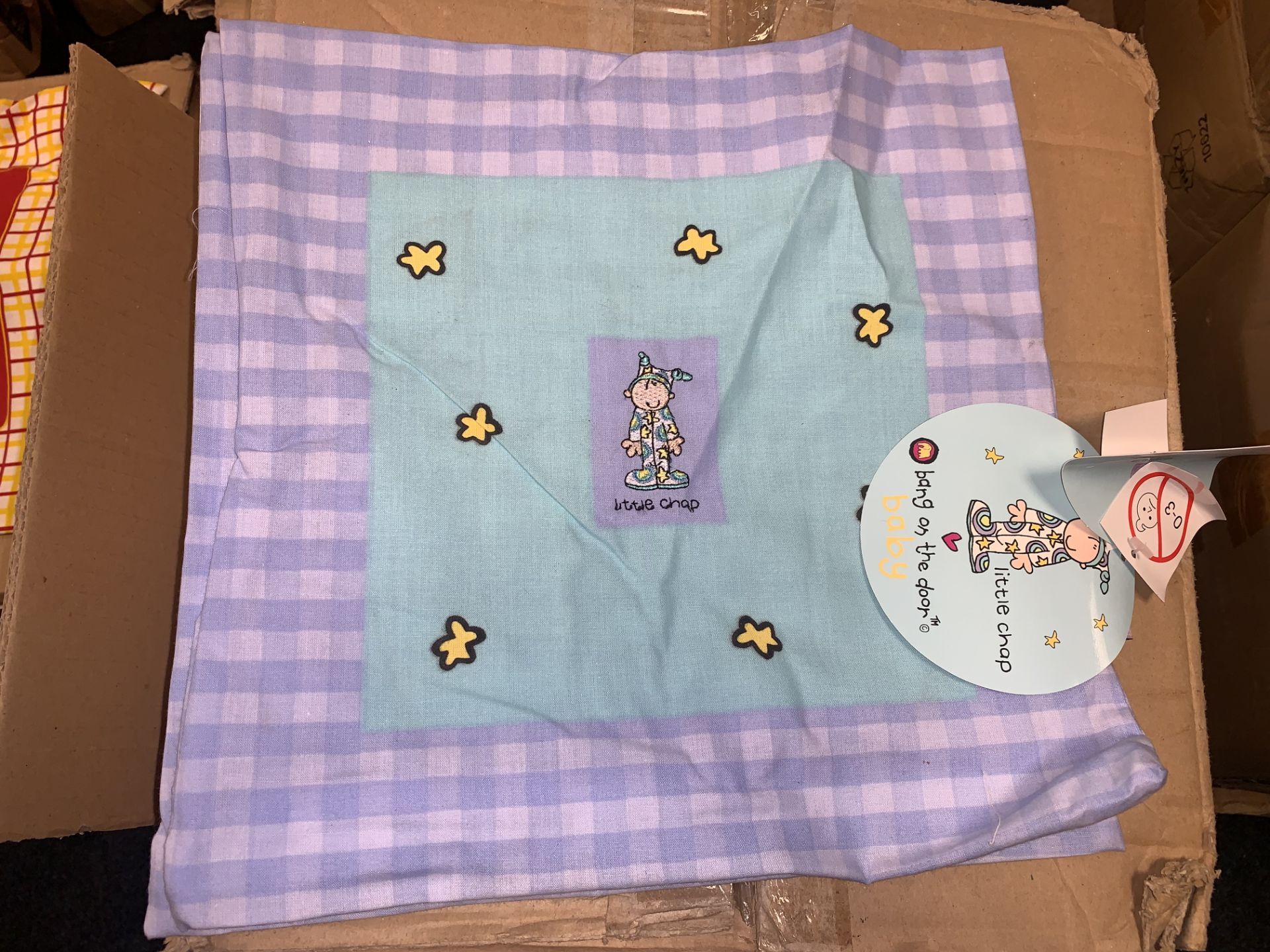 350 X BRAND NEW LITTLE CHAP CUSHION COVERS (128/20)