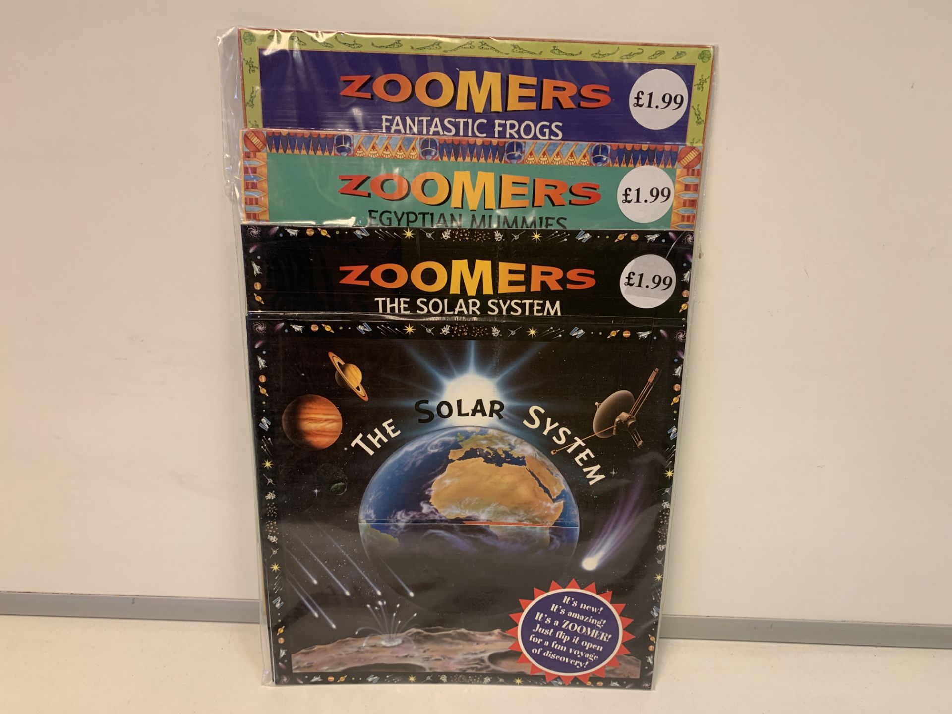 360 X BRAND NEW ZOOMERS PACK OF 4 BOOKS
