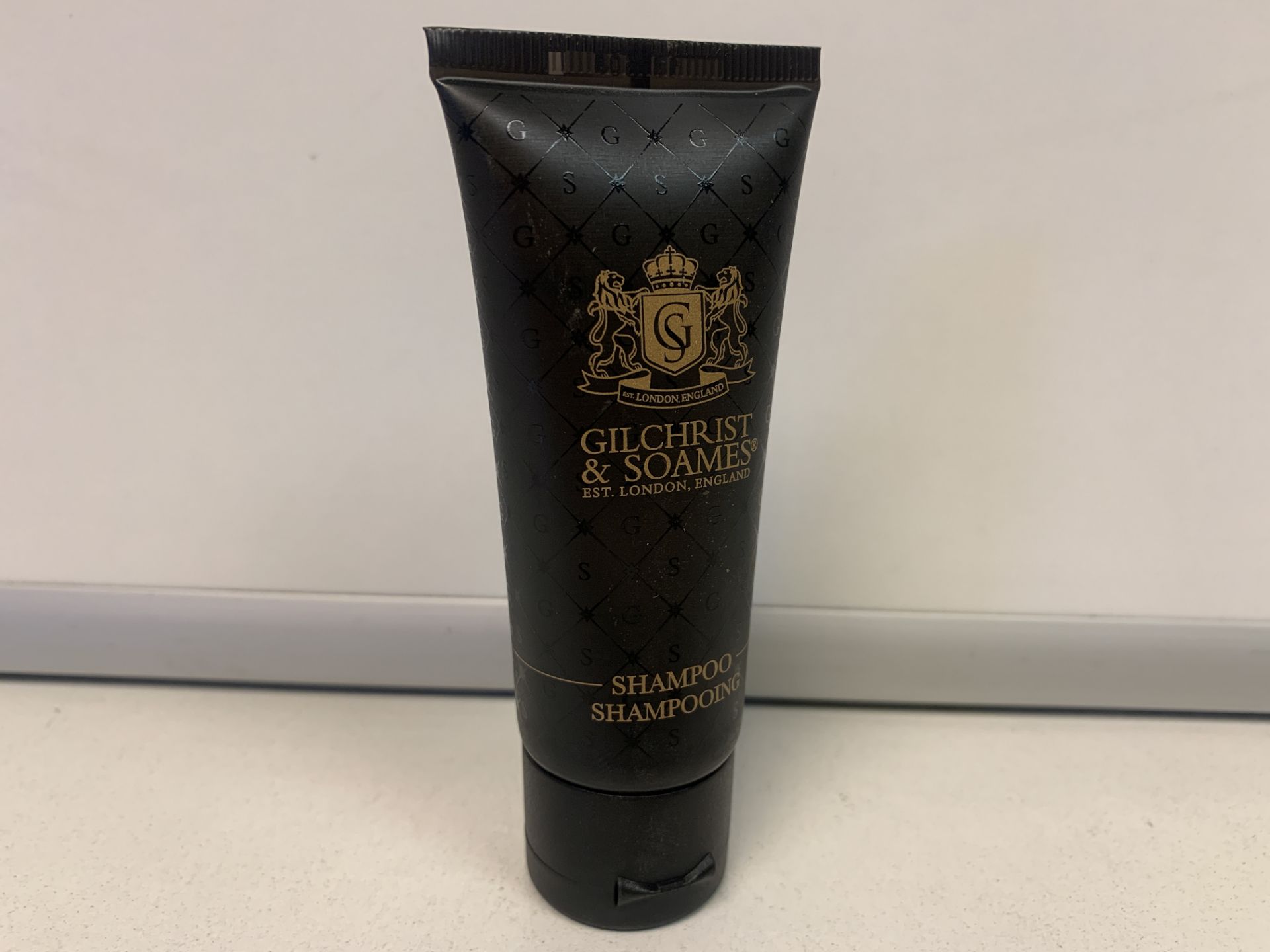 600 X BRAND NEW GILCHRIST AND SOAMES 40ML SHAMPOO