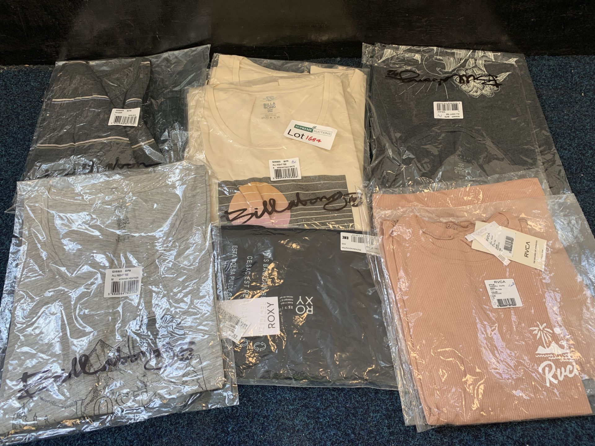 10 X BRAND NEW BILLABONG/ROXY CLOTHING IN VARIOUS STYLES AND SIZES ...