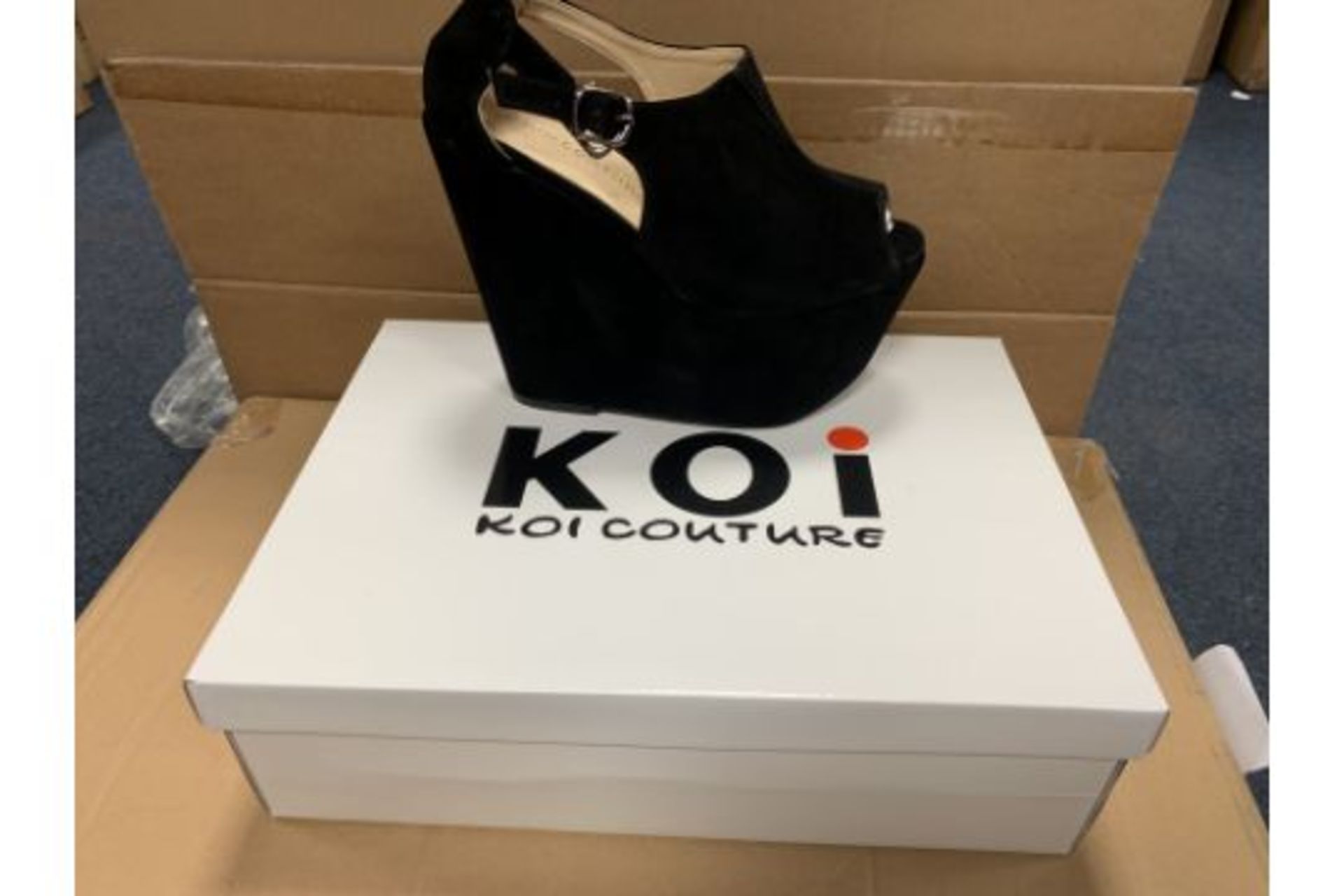 20 X NEW BOXED PAIRS OF ASSORTED KOI SHOES IN ASSORTED DESIGNS, STYLES & SIZES - Image 4 of 5
