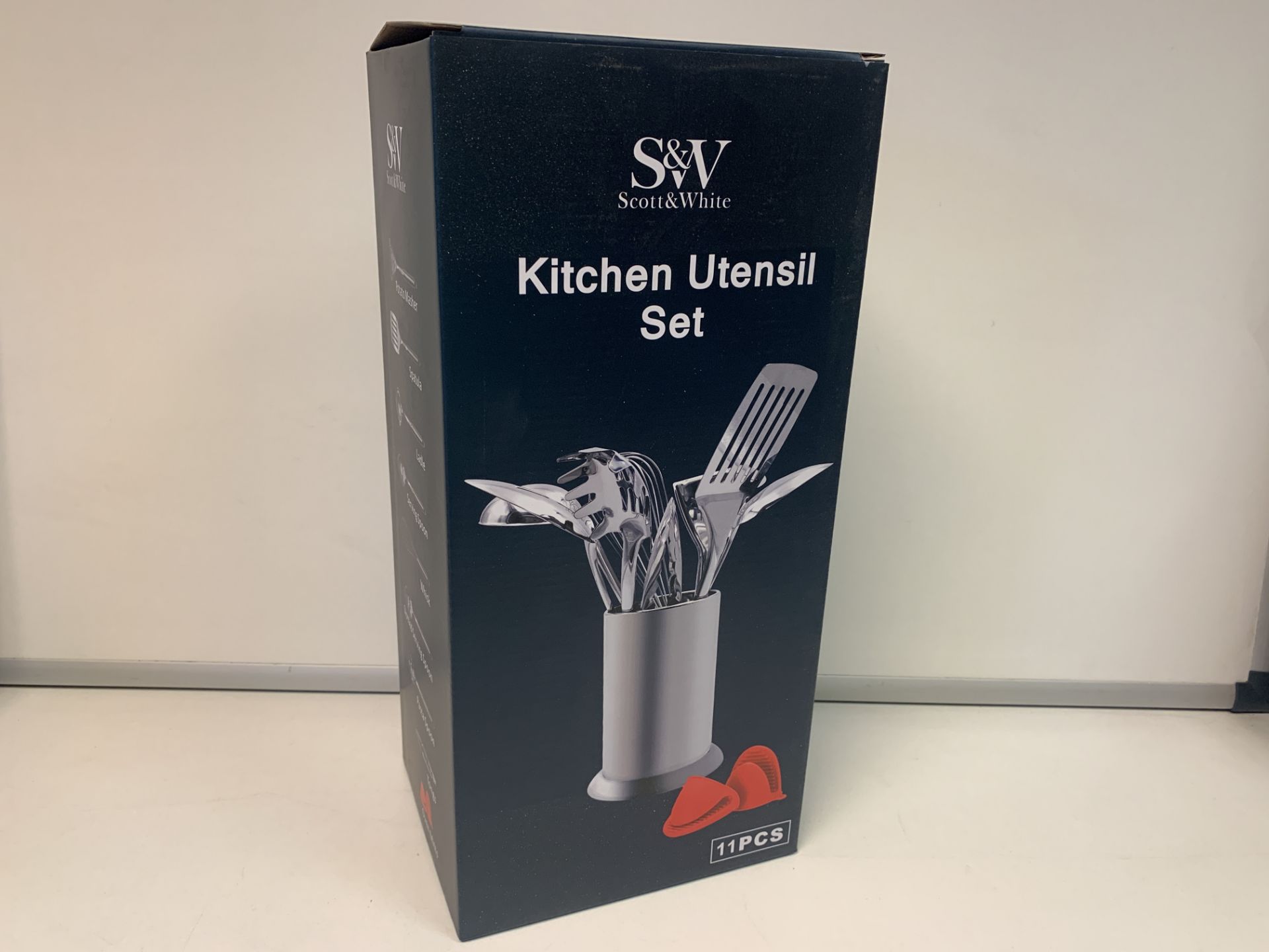 4 X NEW BOXED SCOTT & WHITE 11 PIECE KITCHEN UTENSIL SETS. RRP £59.99 EACH. STAINLESS STEEL,