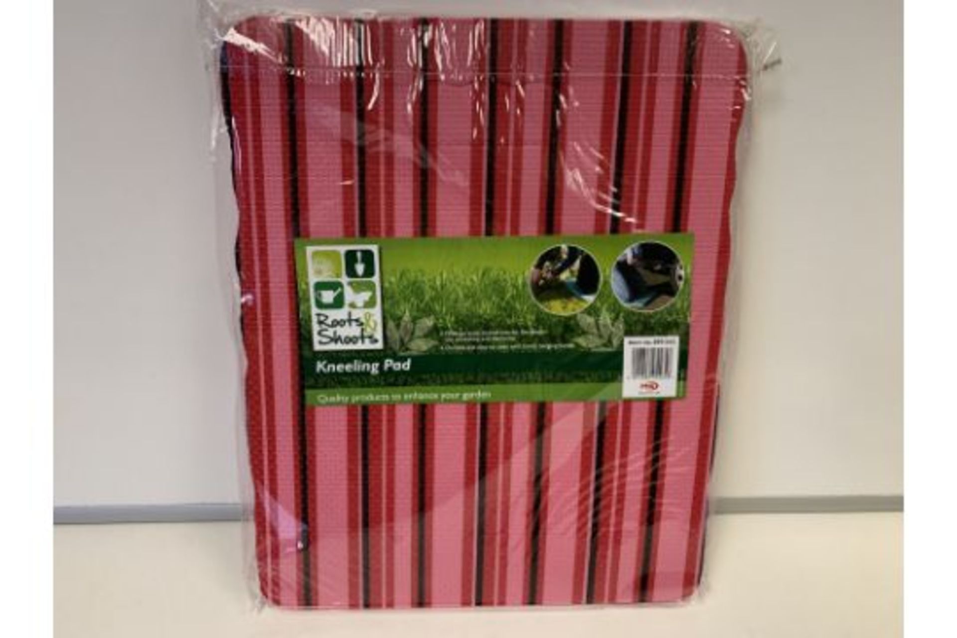 60 X NEW SEALED ROOTS & SHOOTS GARDEN KNEELING PADS