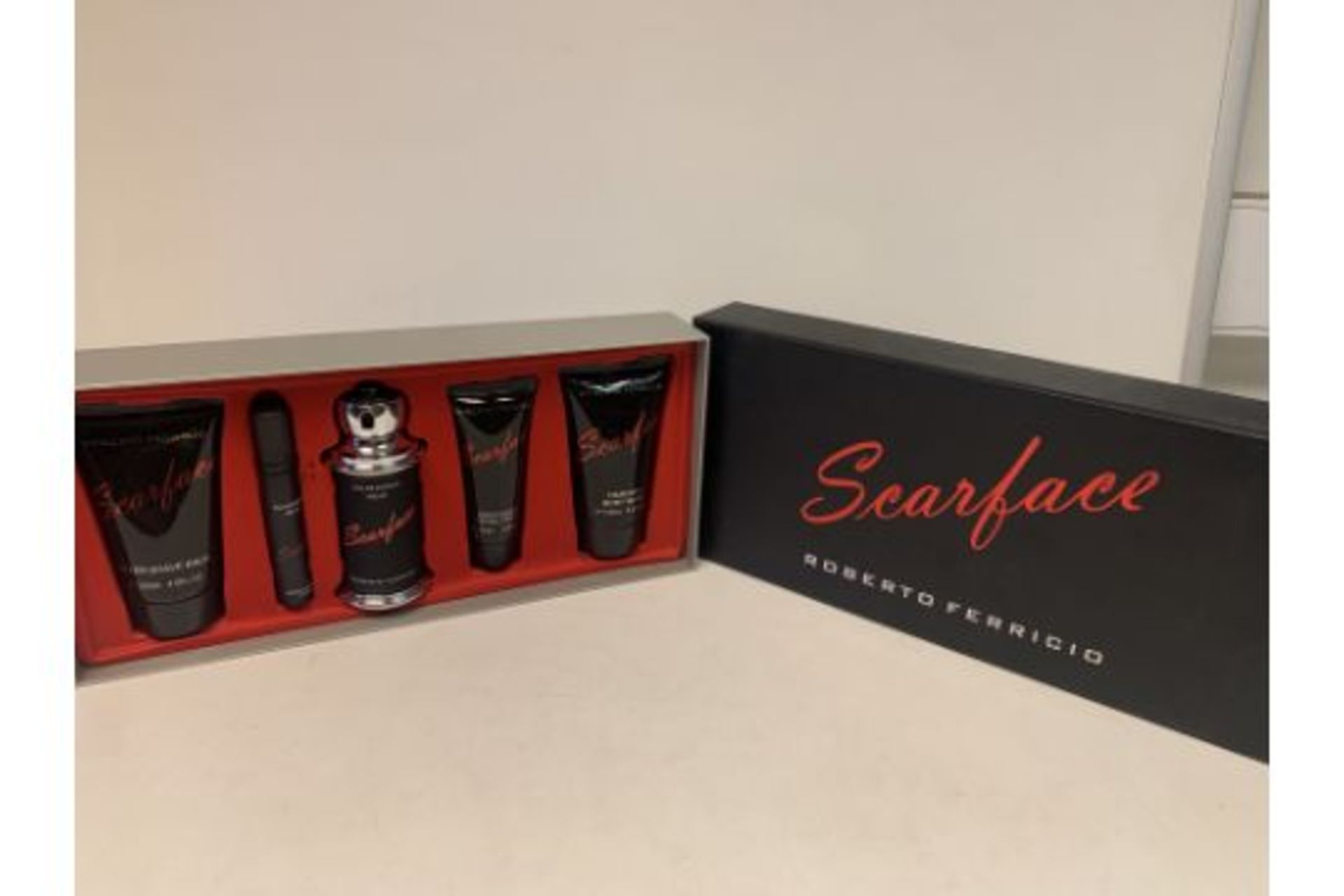 12 X BRAND NEW RETAIL BOXED ROBERTO FERRICIO SCARFACE GIFT SETS INCLUDING 120ML AFTERSHAVE BALM,