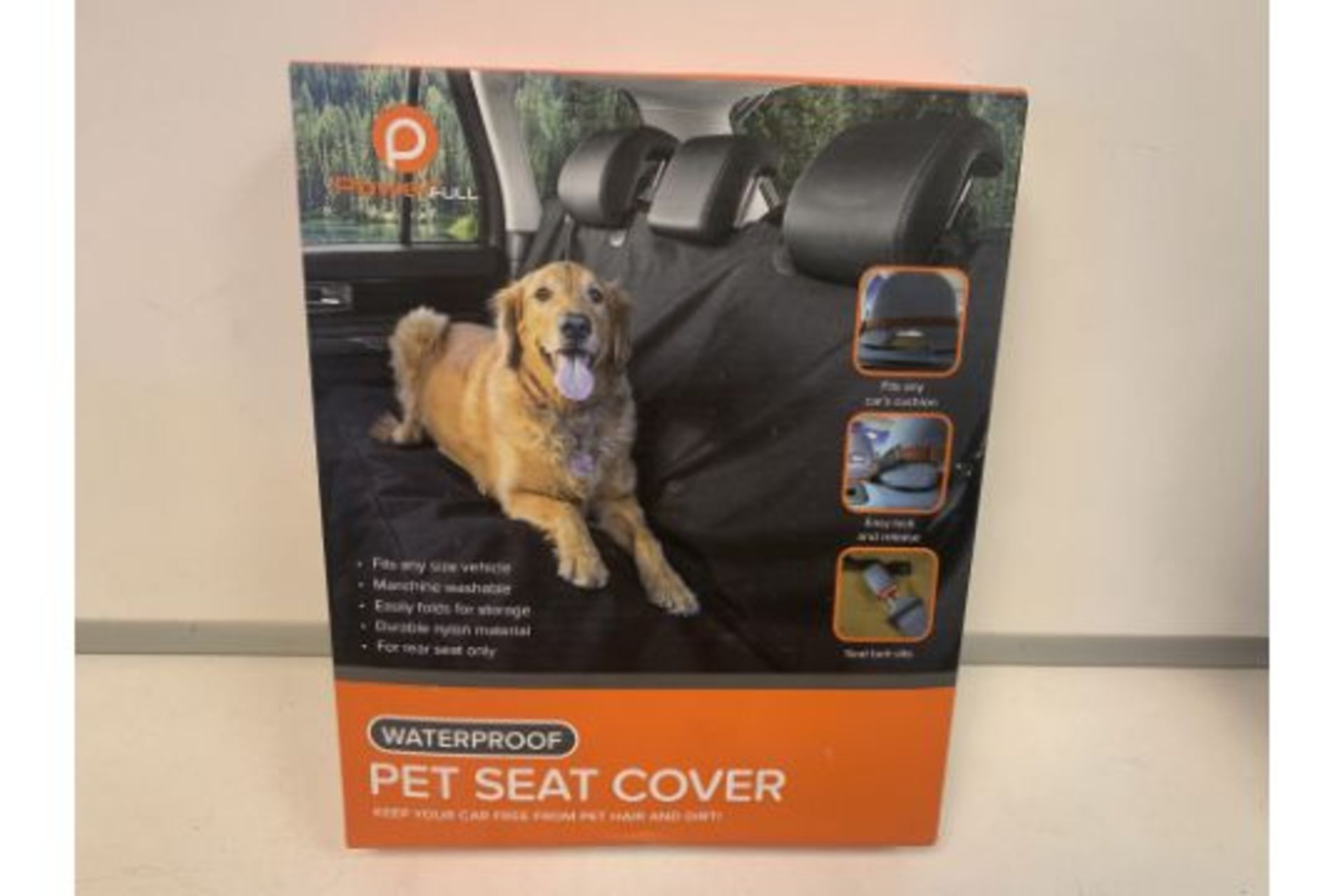 10 X NEW BOXED POWERFULL WATERPROOF PET SEAT COVERS. FITS SIZE VEHICLE. MACHINE WASHABLE. EASILY
