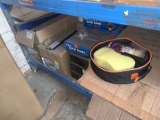 MIXED LOT INCLUDING WIPER BLADES, JUMP LEADS, CAR WASHING KITS ETC