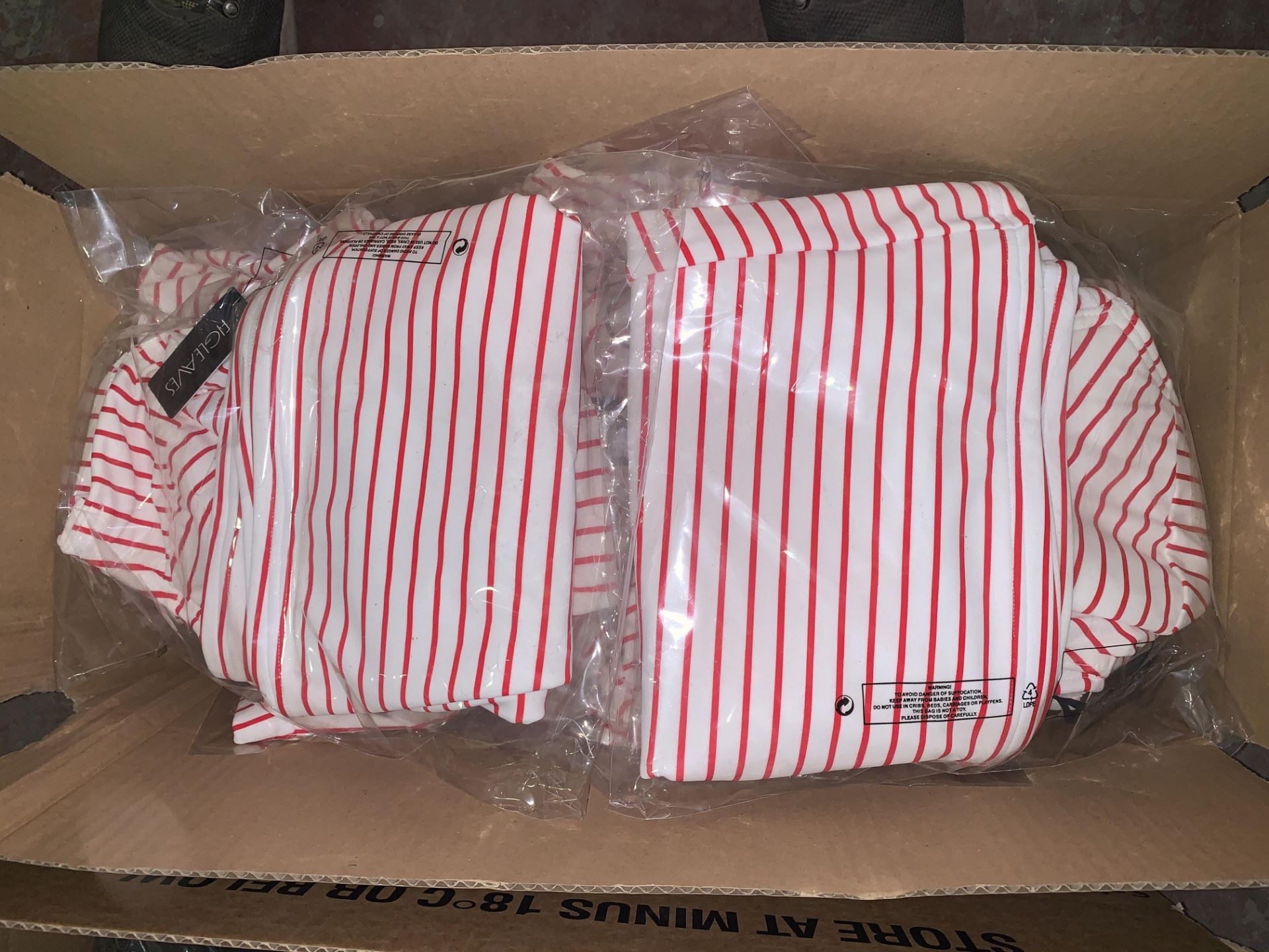 10 X BRAND NEW INDIVIDUALLY PACKAGED FIGLEAVES RED/WHITE STRIPE CASTAWAY UNDERWIRED HALTER V WIRE