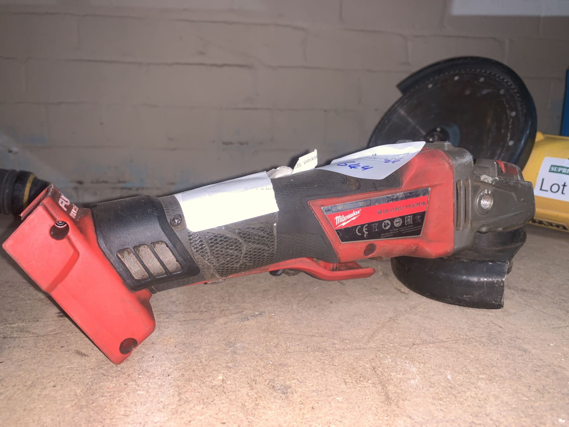 MILWAUKEE HD18AG115-0 18V LI-ION REDLITHIUM 4½" CORDLESS ANGLE GRINDER (UNCHECKED, UNTESTED)