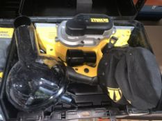 DEWALT D26500K-GB 4MM ELECTRIC PLANER 240V COMES WITH CARRY CASE (UNCHECKED, UNTESTED)