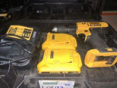 DEWALT DCD776D2T- GB 18V 2.0AH LI-ION XR CORDLESS COMBI DRILL COMES WITH 2 BATTERIES, CHARGER AND